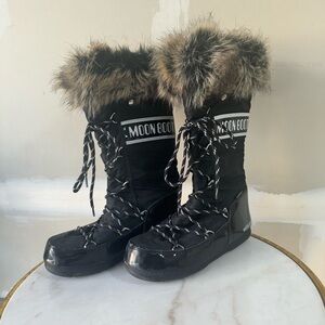 Moon Boots